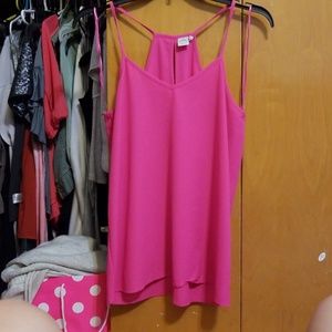 Pink tank top